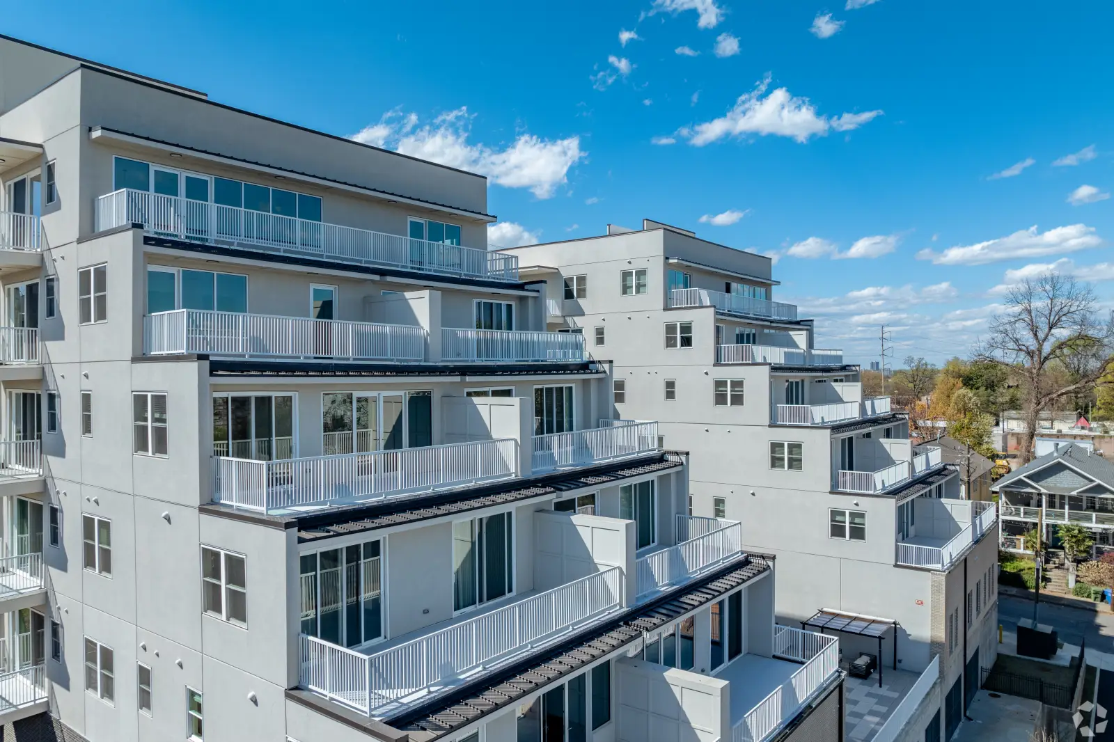 555 Boulevard